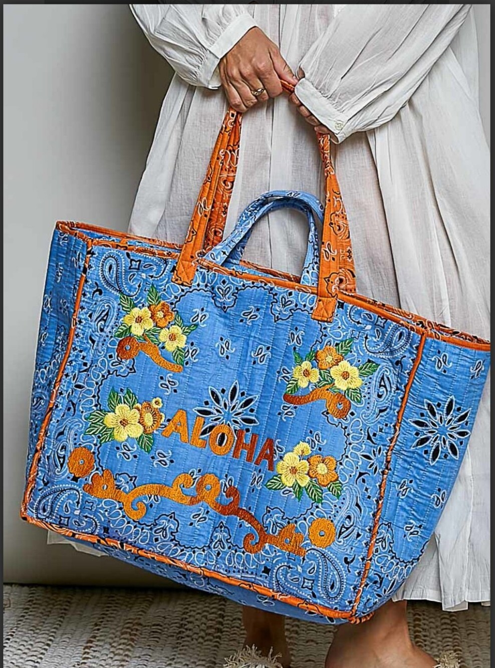 #2008 POL Blue Skies Aloha Weekender Bag